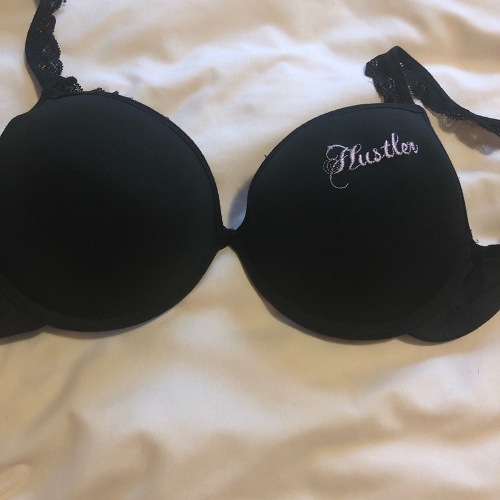 Hustler bra